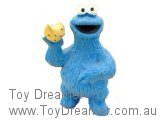 Sesame Street Bullyland: Cookie Monster holding Cookie